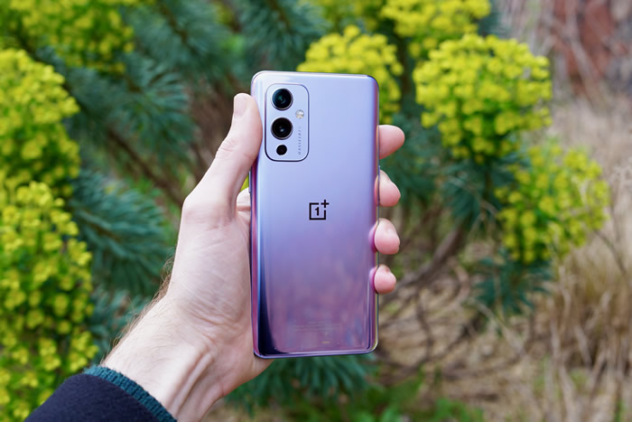 OnePlus 9 Design